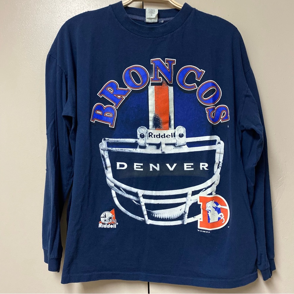Vintage 1996 Denver Broncos Old Logo Helmet long sleeve T-shirt Size XL NFL